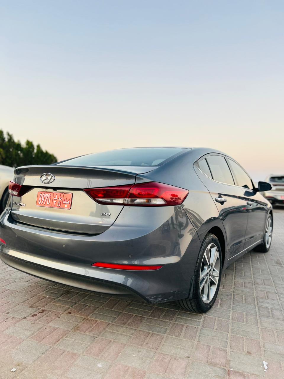 Hyundai elantra 2017